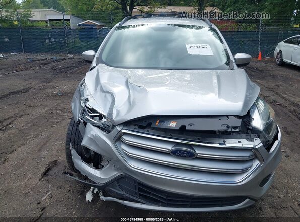 1FMCU0G93HUB73405 2017 FORD ESCAPE Silver Widok zestawu wskaźników