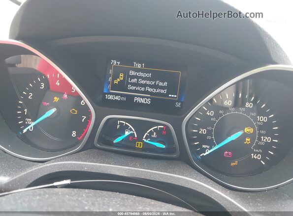 1FMCU0G93HUB73405 2017 FORD ESCAPE Silver Widok tylnych siedzeń