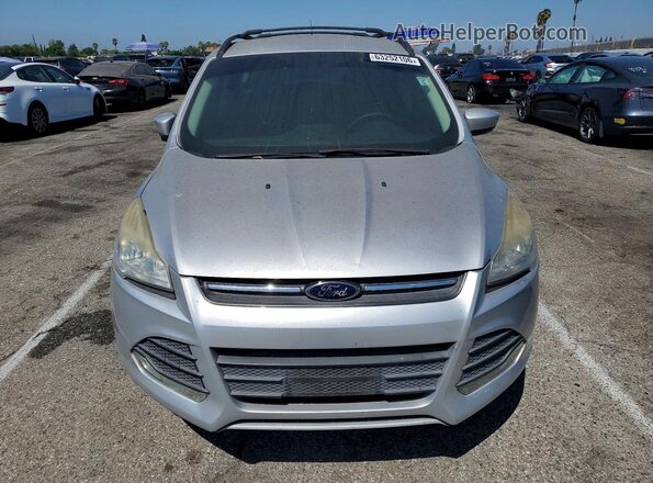 1FMCU0G94GUB84539 2016 FORD ESCAPE Silver Widok z przodu