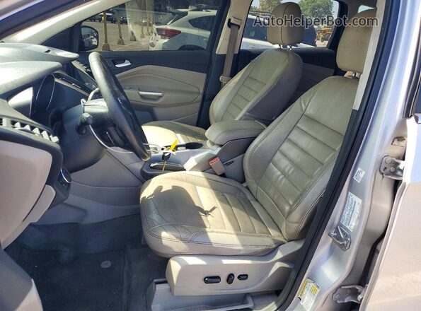 1FMCU0G94GUB84539 2016 FORD ESCAPE Silver Widok wnętrza z przodu