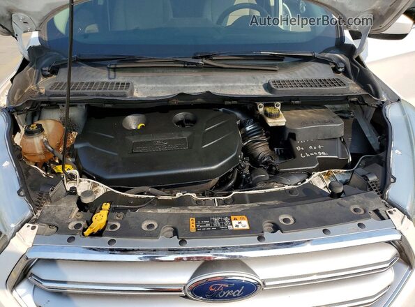 1FMCU0G95HUC75823 2017 FORD ESCAPE White Widok komory silnika