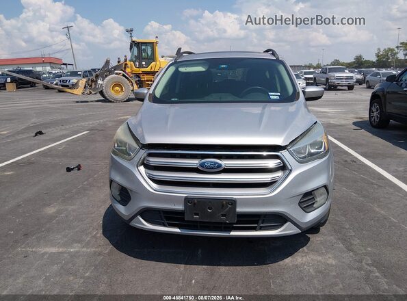 1FMCU0G98HUB79507 2017 FORD ESCAPE Silver წინა ხედი