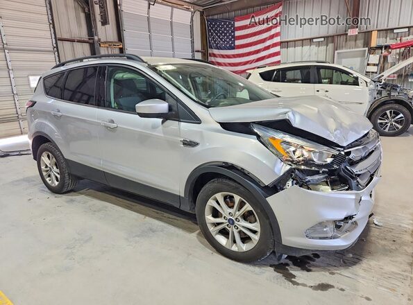 1FMCU0G98HUE52977 2017 FORD ESCAPE Silver წინა მარჯვენა