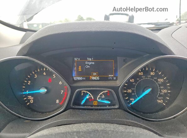 1FMCU0G99HUB04346 2017 FORD ESCAPE Черный Вид щитка приборов