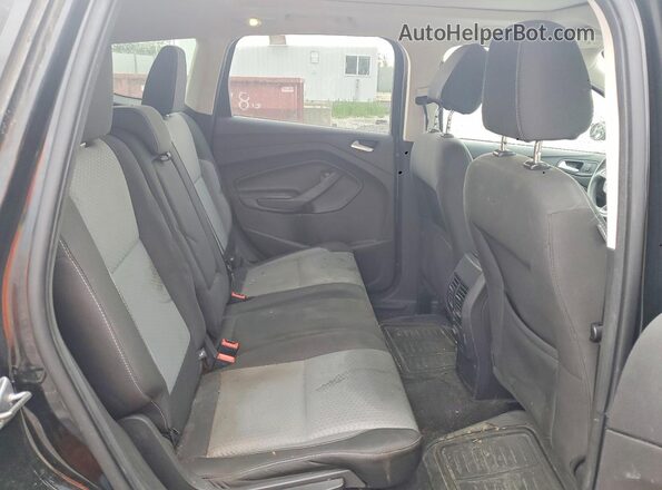 1FMCU0G99HUB04346 2017 FORD ESCAPE Черный Вид задних сидений