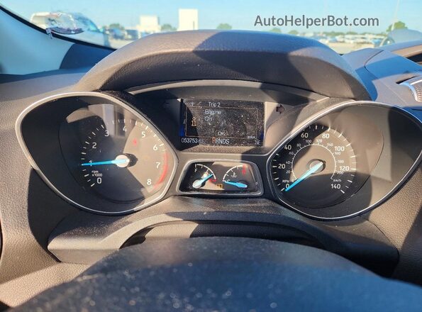 1FMCU0G9XHUB67472 2017 FORD ESCAPE Белый Вид щитка приборов