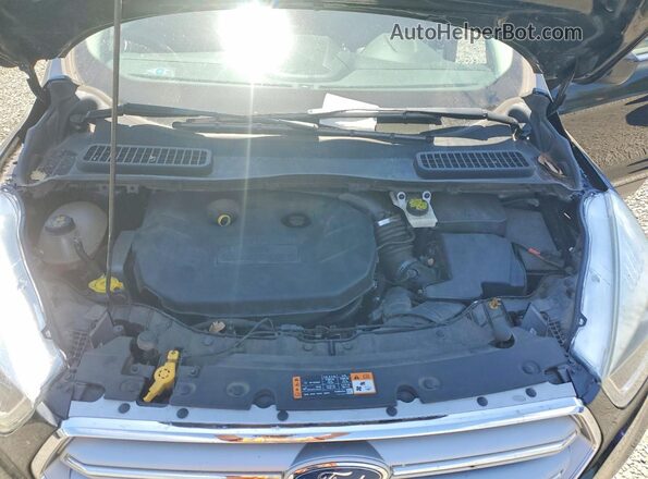 1FMCU0G9XHUE16787 2017 FORD ESCAPE Black Engine compartment view
