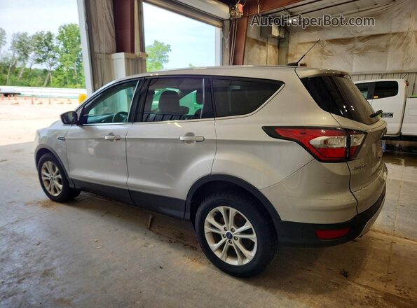 1FMCU0GD0HUB50264 2017 FORD ESCAPE Silver Trasero izquierdo