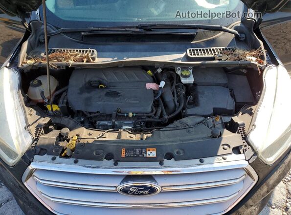 1FMCU0GD0HUB58607 2017 FORD ESCAPE Черный Вид подкапотного пространства