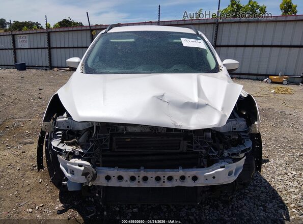 1FMCU0GD0HUB60261 2017 FORD ESCAPE White Vista interior trasera