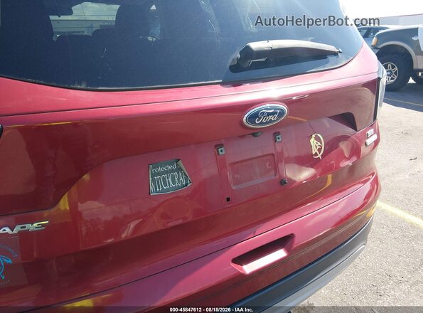 1FMCU0GD0HUD08506 2017 FORD ESCAPE Красный Панорамный вид салона 360°