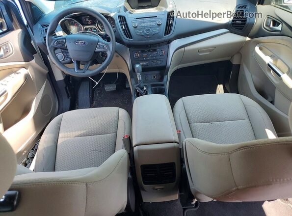 1FMCU0GD0HUD15536 2017 FORD ESCAPE Белый Вид панели приборов