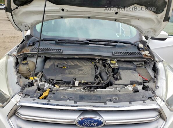 1FMCU0GD0HUE77134 2017 FORD ESCAPE White Vista interior trasera