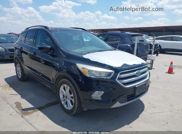 1FMCU0GD0JUB48018 2018 FORD ESCAPE Black Вид спереду