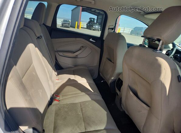 1FMCU0GD0JUB96909 2018 FORD ESCAPE Серебряный Вид задних сидений
