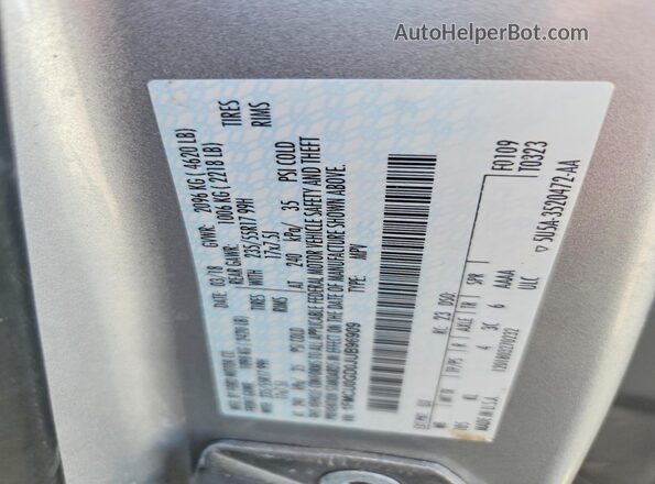 1FMCU0GD0JUB96909 2018 FORD ESCAPE Серебряный Вид подкапотного пространства