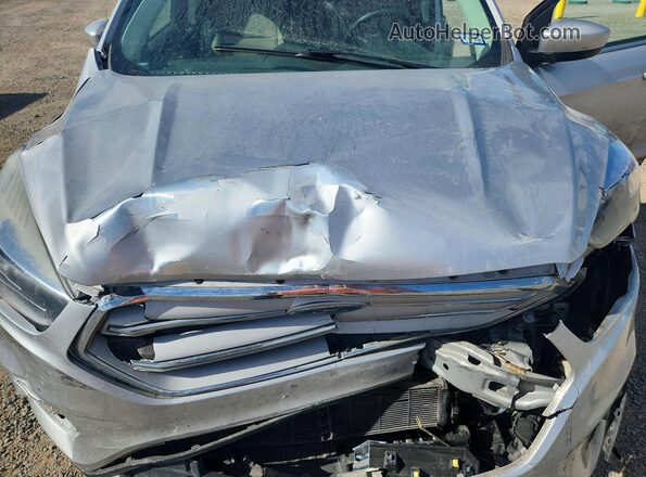 1FMCU0GD0JUB96909 2018 FORD ESCAPE Серебряный Вид задней части салона