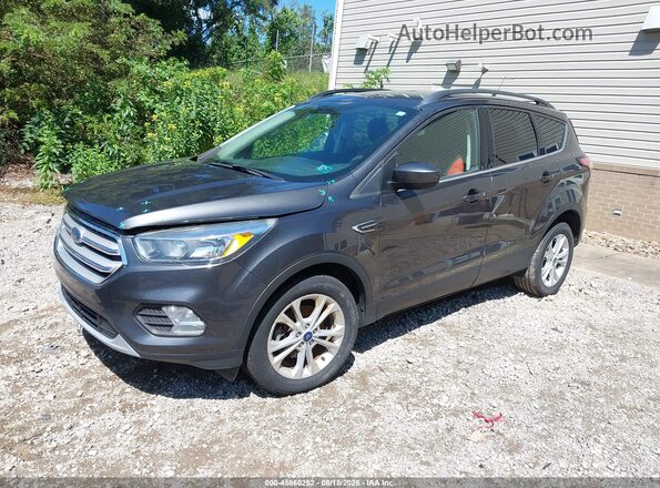 1FMCU0GD0JUC03986 2018 FORD ESCAPE Gray Առջևի ձախ երեք քառորդ տեսարան