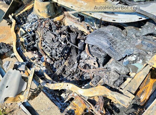 1FMCU0GD0KUB24139 2019 FORD ESCAPE Burn Շարժիչի բաժամունքի տեսք