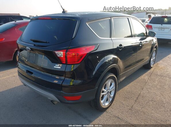 1FMCU0GD0KUC52431 2019 FORD ESCAPE Черный Задняя правая четверть