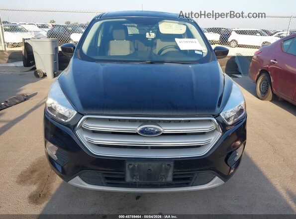 1FMCU0GD0KUC52431 2019 FORD ESCAPE Черный Вид спереди