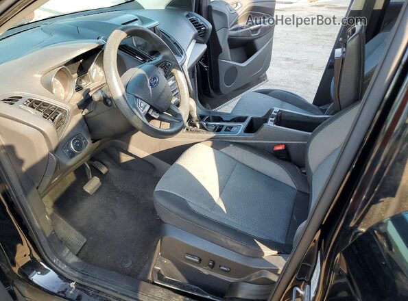 1FMCU0GD1HUA93279 2017 FORD ESCAPE Black Widok wnętrza z przodu