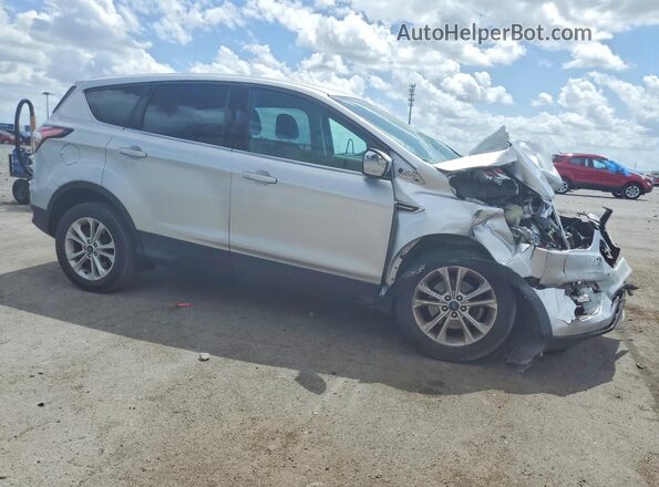 1FMCU0GD1HUB36566 2017 FORD ESCAPE Silver Delantero derecho