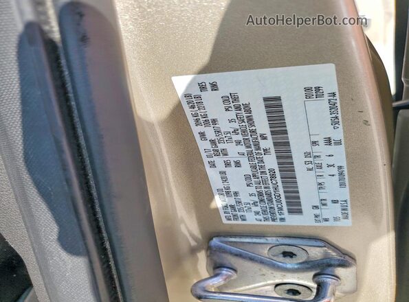 1FMCU0GD1HUC78920 2017 FORD ESCAPE Gold Vista del compartimento del motor
