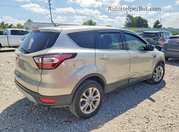 1FMCU0GD1HUC78920 2017 FORD ESCAPE Gold Trasero derecho
