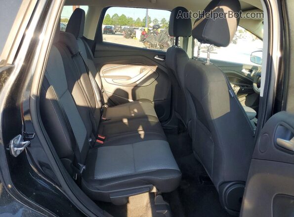 1FMCU0GD1HUC84605 2017 FORD ESCAPE Black უკანა სალონის ხედი
