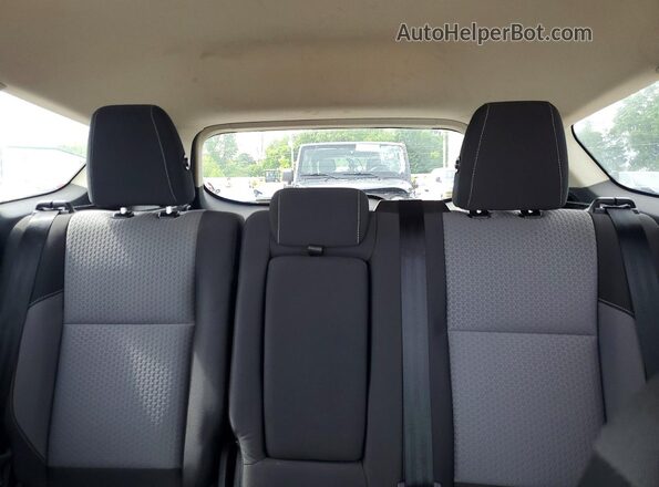 1FMCU0GD1HUE22367 2017 FORD ESCAPE Бежевый Вид задних сидений