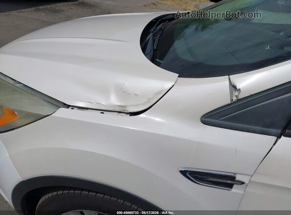 1FMCU0GD1HUE46233 2017 FORD ESCAPE White Front view