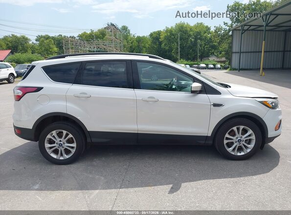 1FMCU0GD1HUE46233 2017 FORD ESCAPE White 360 interior view
