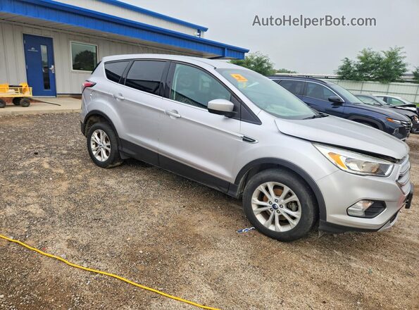 1FMCU0GD1HUE54719 2017 FORD ESCAPE Серебряный Передняя правая четверть