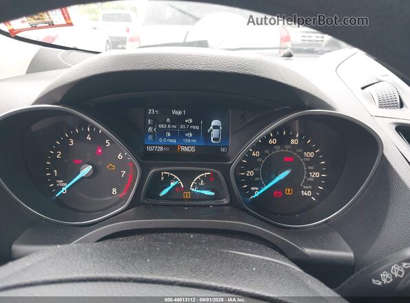 1FMCU0GD1HUE66725 2017 FORD ESCAPE Белый Вид задних сидений