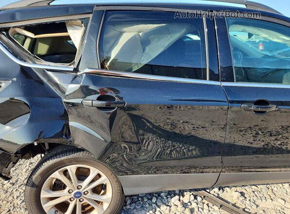 1FMCU0GD1JUA75967 2018 FORD ESCAPE Black უკანა სალონის ხედი