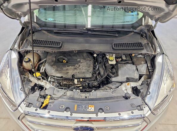 1FMCU0GD1JUB61845 2018 FORD ESCAPE Silver Vista del compartimento del motor