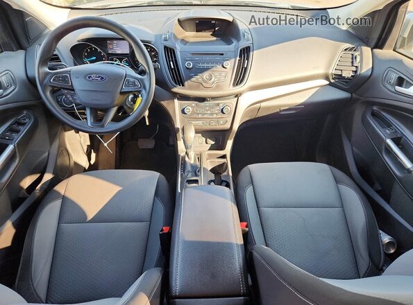 1FMCU0GD1JUB61845 2018 FORD ESCAPE Silver Vista del salpicadero