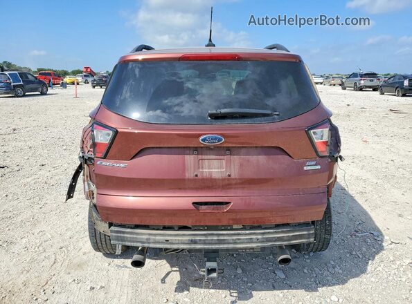 1FMCU0GD1JUC70161 2018 FORD ESCAPE Бордовый Вид сзади