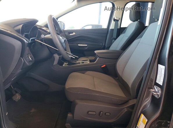 1FMCU0GD1JUC70855 2018 FORD ESCAPE Gray Front interior view