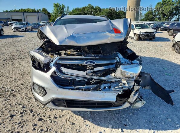 1FMCU0GD1JUD18404 2018 FORD ESCAPE Silver წინა ხედი