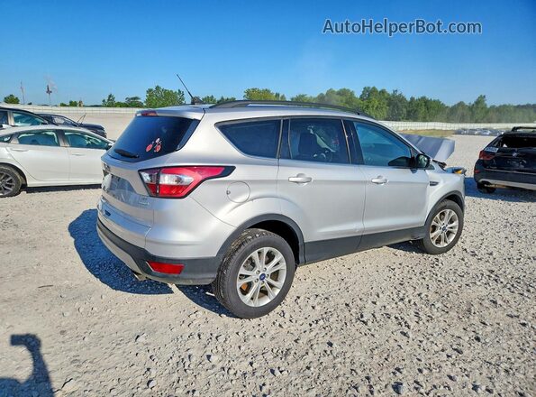 1FMCU0GD1JUD18404 2018 FORD ESCAPE Silver უკანა მარჯვენა