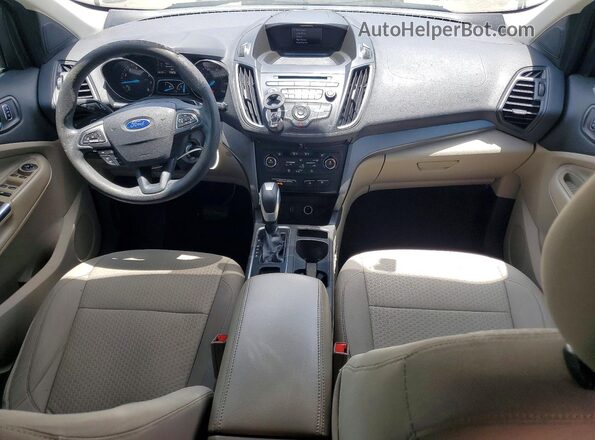 1FMCU0GD2HUA18901 2017 FORD ESCAPE Gray წინა პანელის ხედი