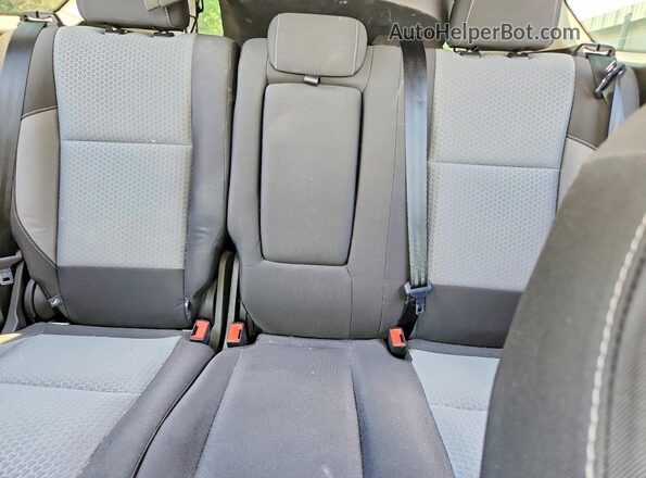 1FMCU0GD2HUA74238 2017 FORD ESCAPE Белый Вид задних сидений
