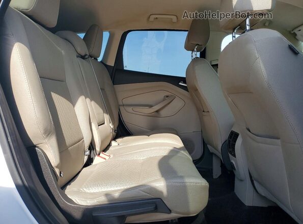 1FMCU0GD2HUD78315 2017 FORD ESCAPE White Vista interior trasera