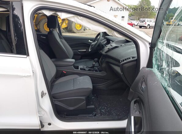 1FMCU0GD2HUD85992 2017 FORD ESCAPE White Front interior view