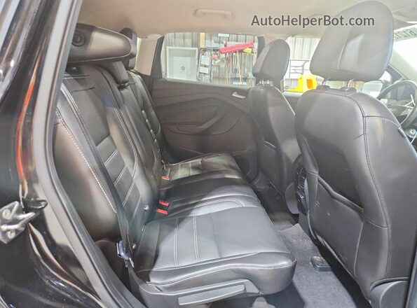1FMCU0GD2HUE69861 2017 FORD ESCAPE Black Вид задньої частини салону