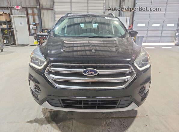 1FMCU0GD2HUE69861 2017 FORD ESCAPE Black Вид спереду