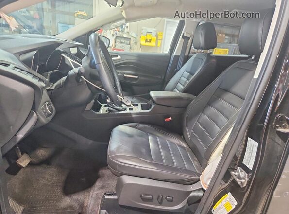1FMCU0GD2HUE69861 2017 FORD ESCAPE Black Вид салону спереду