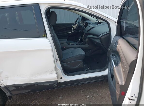 1FMCU0GD2HUE77362 2017 FORD ESCAPE SE FWD White Սալոնի դիմացի տեսք